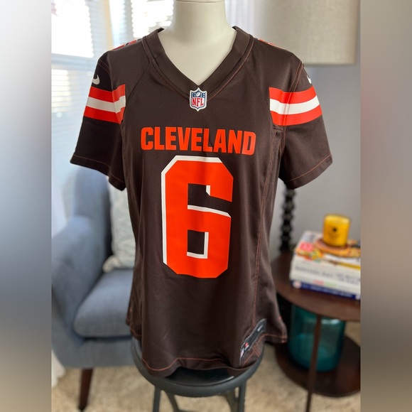 Cleveland Browns Baker Mayfield Jersey - Picture 5 of 5